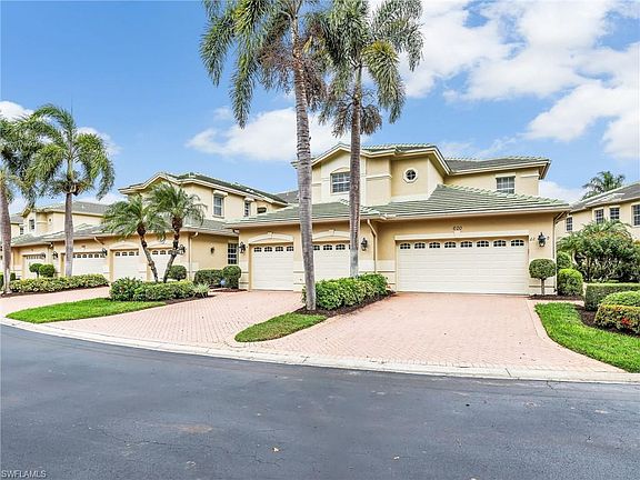5th image of 600 Vintage Reserve Ln #22-B