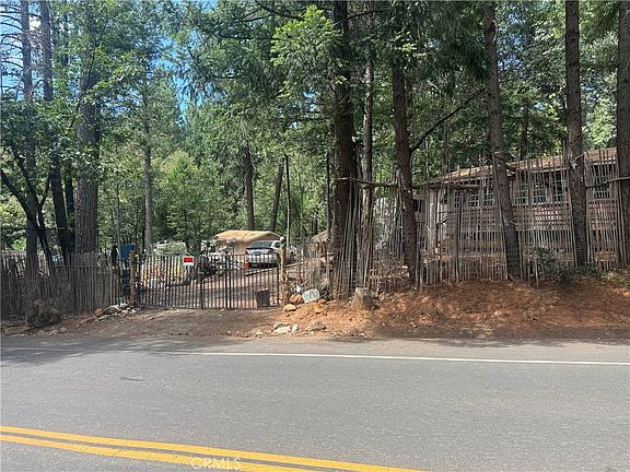 2nd image of 6317 Columbine Rd