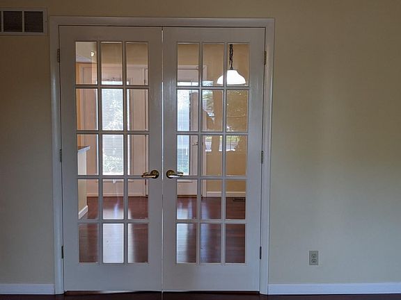 4th image of 10378 Beau Jardin Dr