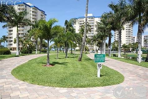 2nd image of 7360 Estero Blvd APT 1104