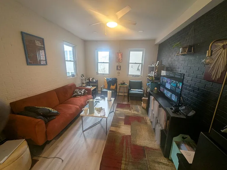 904 S 8th St #2 — Photo 5