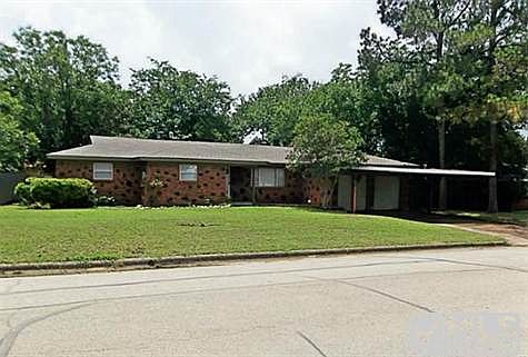 4th image of 336 James Ln