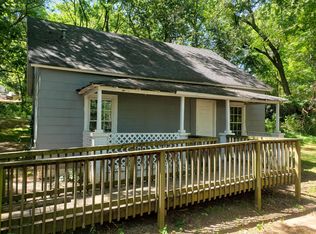 303 Pine St, Easley, SC 29640