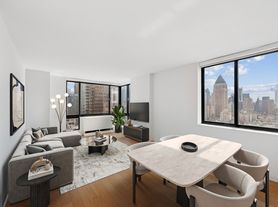 1 Columbus Pl