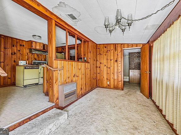 5th image of 8799 Pleasant Hill Rd