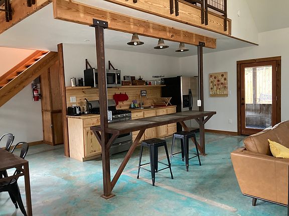 3rd image of 15401 Ranch Road 12 #A