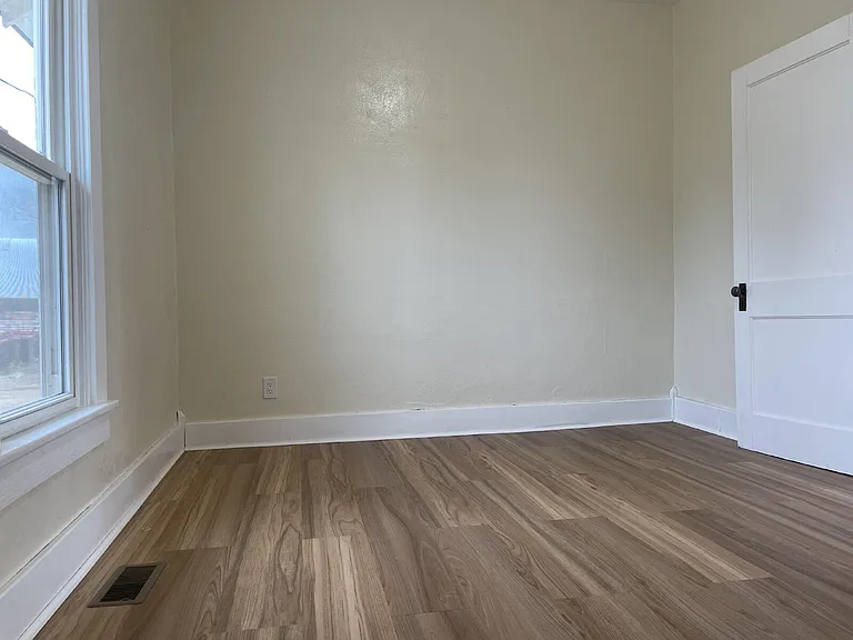 10750 S Squirrel Creek Rd #FRONT HOUSE — Photo 10