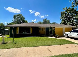 506 S 3rd St, Hugo, OK 74743