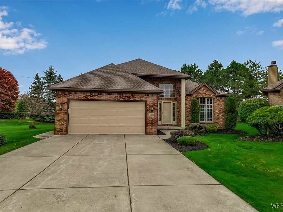 8472 Chadway Ct, Williamsville, NY 14221 | MLS #B1640562 | Zillow