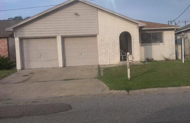 1st image of 2312 72nd St