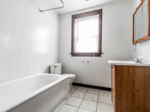 617 N Central