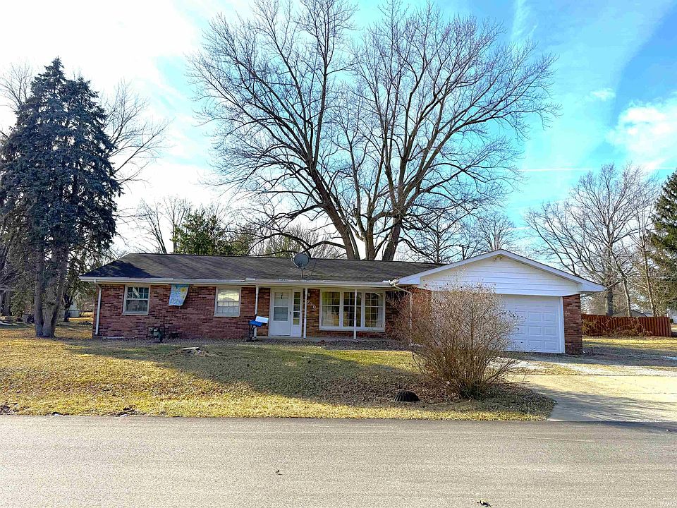 1st image of 700 Orchard Dr