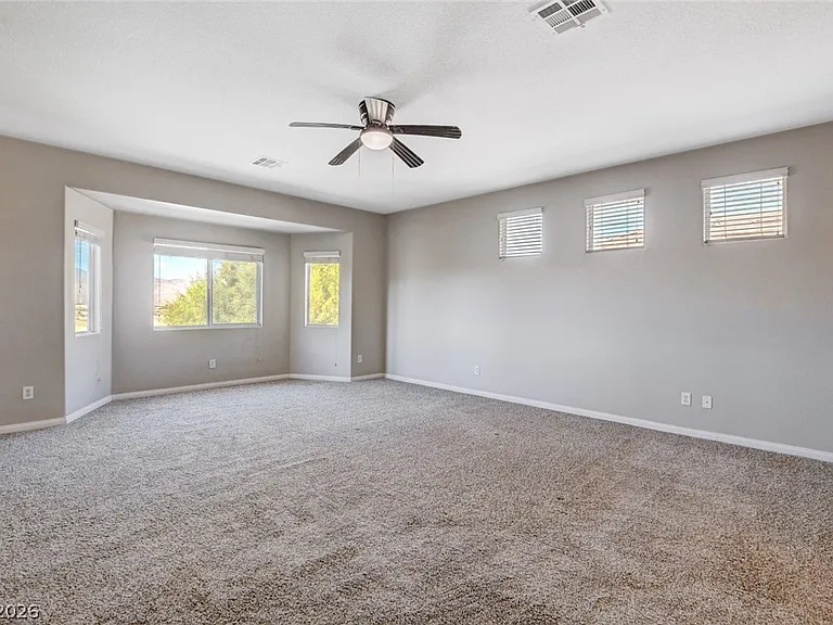8170 Hawk Clan Ct — Photo 35