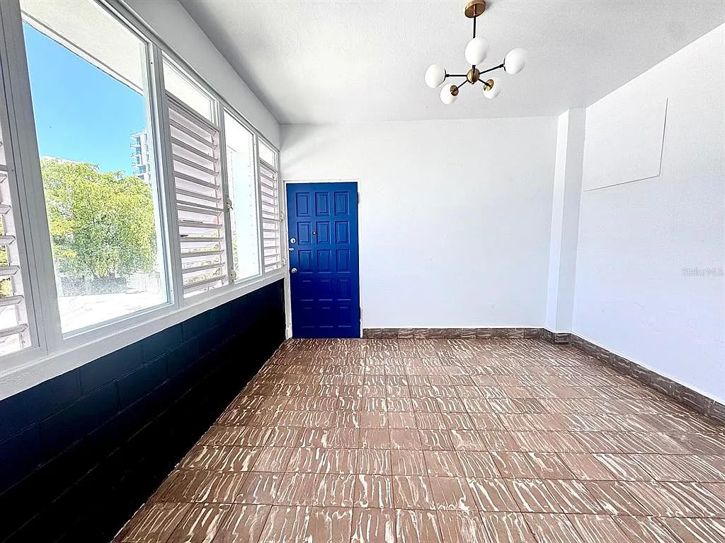 3 bed, 2.0 bath, 1500 sqft, $1,950 — Photo 3