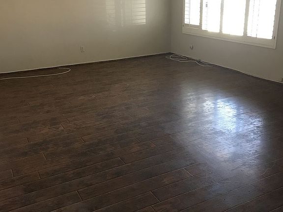 5th image of 2867 Cindy Ln
