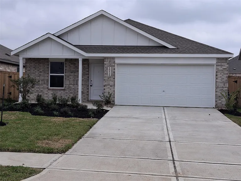 16126 Rustic Prairie Dr — Photo 2