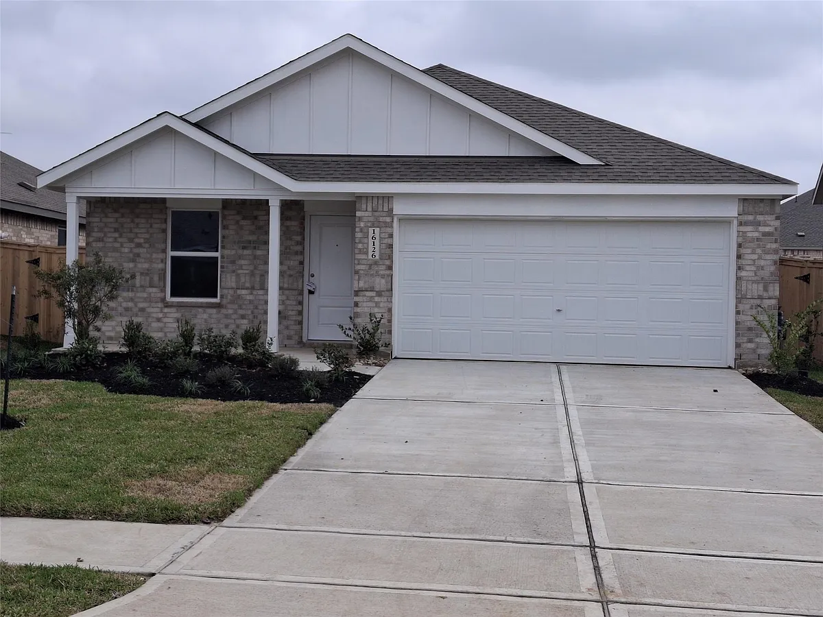 Building Photo - 16126 Rustic Prairie Dr