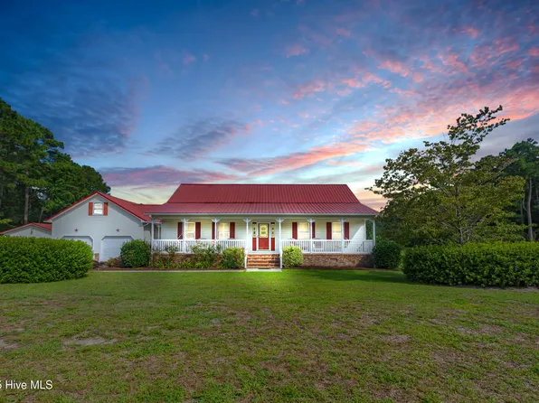 497 Hardison Drive, Minnesott Beach, NC 28510