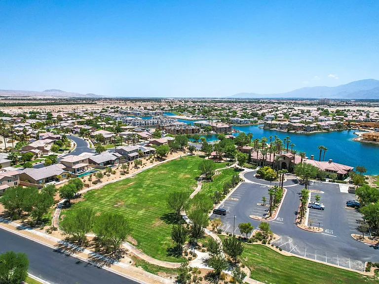 84546 Miliare Ct — Photo 15