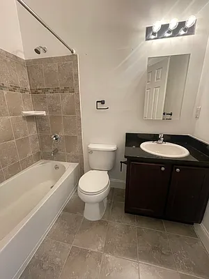 Rented by PMG Real Estate  | media 18