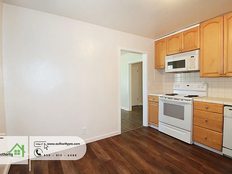 3010 Church St — Photo 8