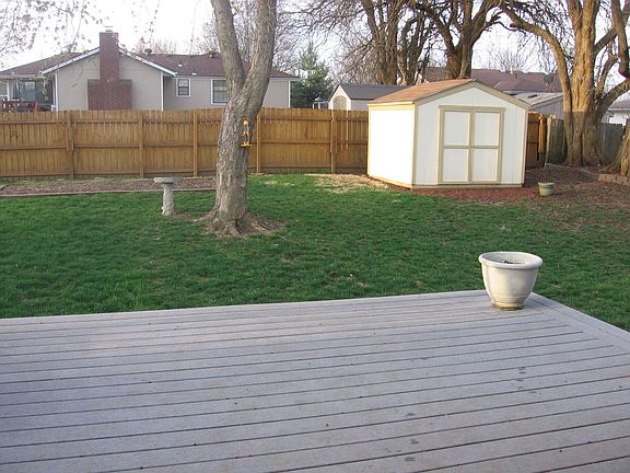 Back yard, shed and deck