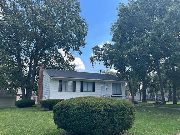 3rd image of 6093 4th St
