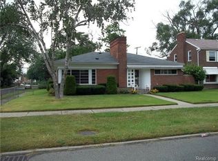 18001 Meyers Rd, Detroit, MI 48235