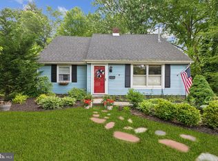 313 High St, Moorestown, NJ 08057