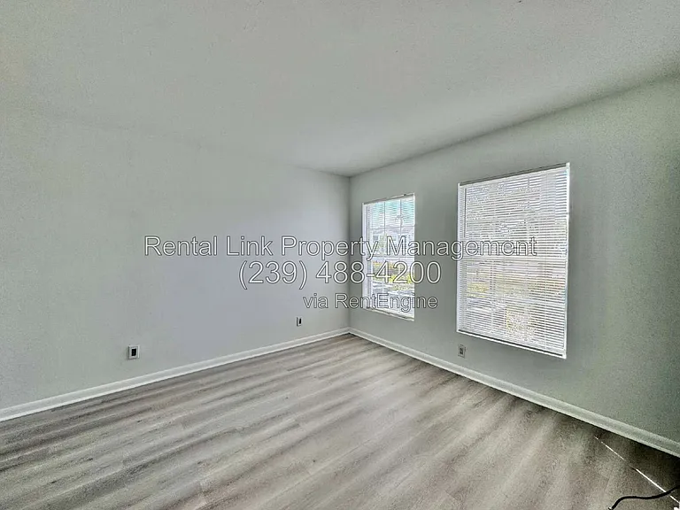 150 Santa Clara Dr #5 — Photo 18