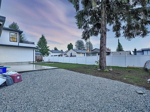 2nd image of 14840 89th Ave