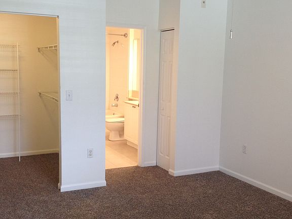 5th image of 580 S Sapodilla Ave APT 103