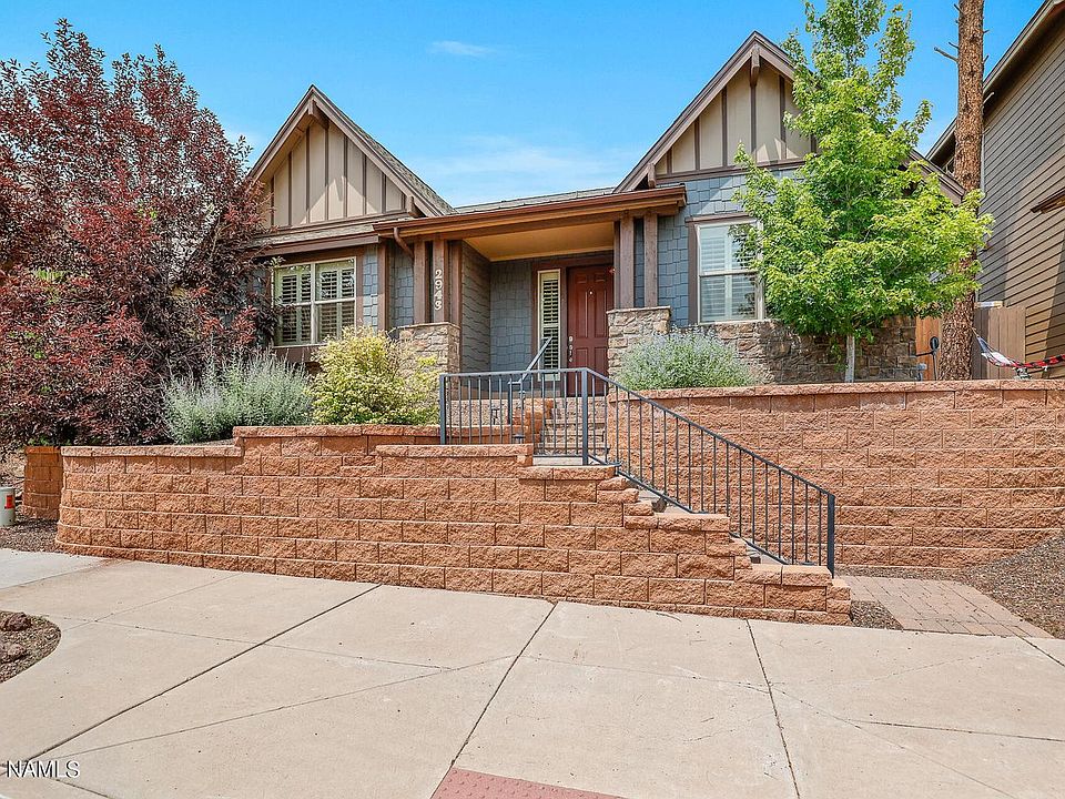1st image of 2943 S Pardo Calle