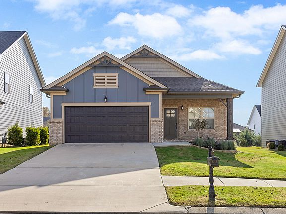 2nd image of 8528 Amberwing Cir