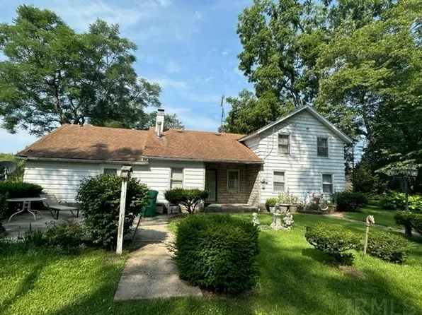 59088 Crumstown Hwy, North Liberty, IN 46554