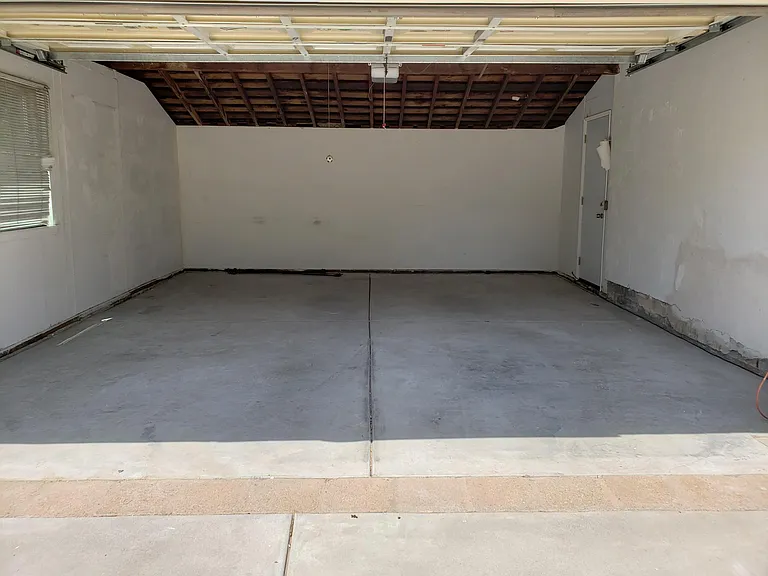 22211 Buena Ventura St — Photo 4