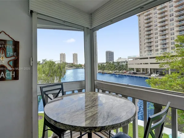 450 Paradise Isle Blvd APT 201, Hallandale, FL 33009