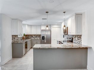 6420 Pine View Rd, North Fort Myers, FL 33917