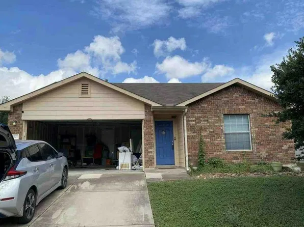 137 Sawgrass Cir, Kyle, TX 78640