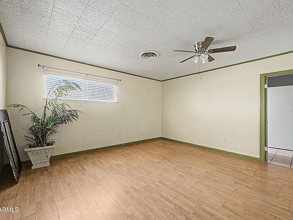 2nd image of 223 W 11TH Street