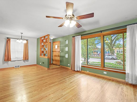 2nd image of 7451 N Olcott Ave