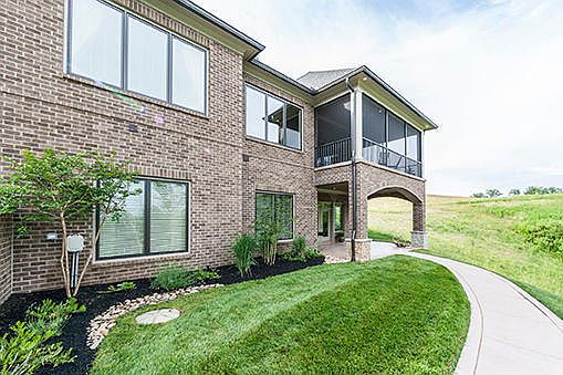 5th image of 1348 Taffrail Dr