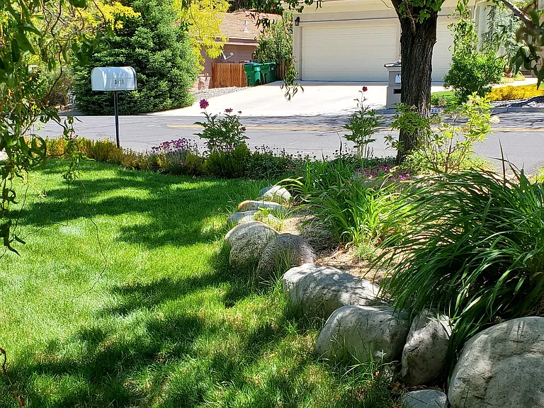 Thornhill Ct — Photo 21