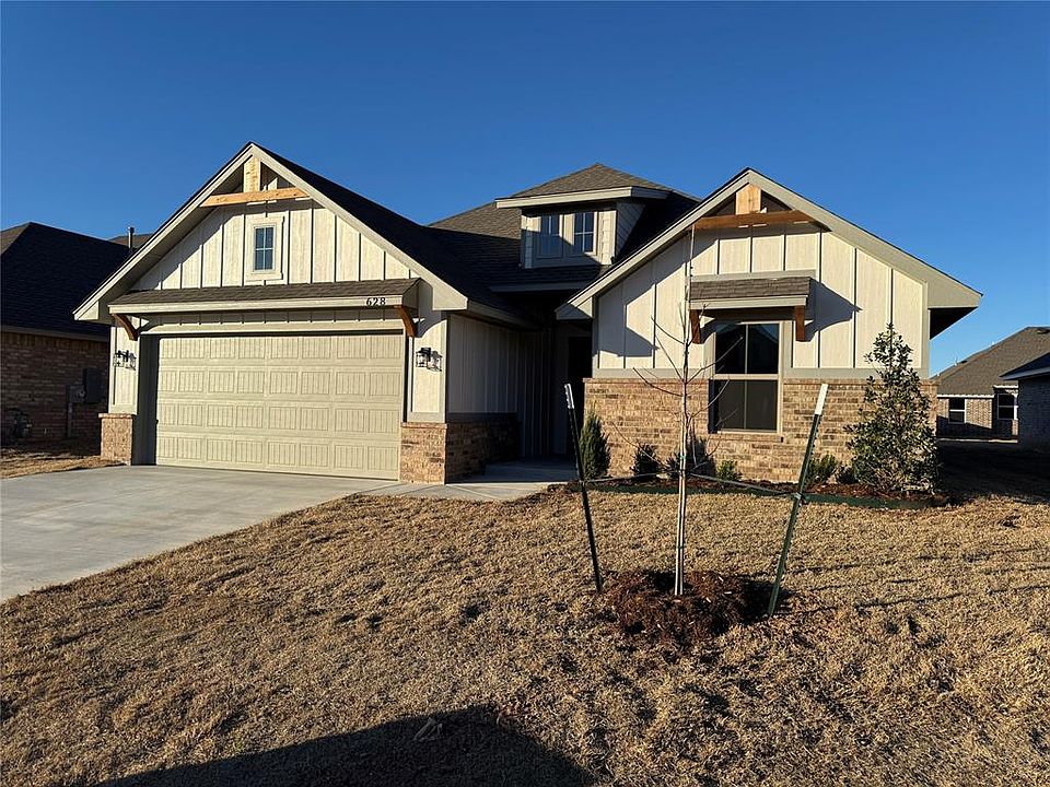 1st image of 628 Honey Springs Ln
