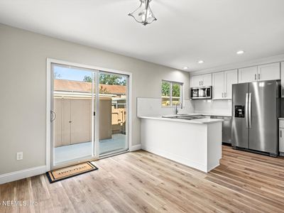 8209 KENSINGTON Square, Jacksonville, FL, 32217