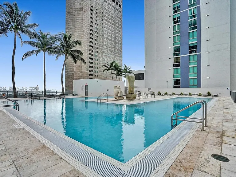 325 Biscayne Blvd #2519 — Photo 33
