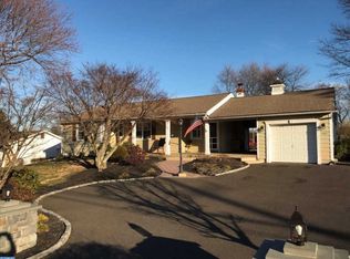 1365 Davisville Rd, Southampton, PA 18966