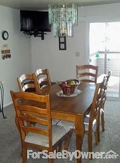 Dining area and Deck