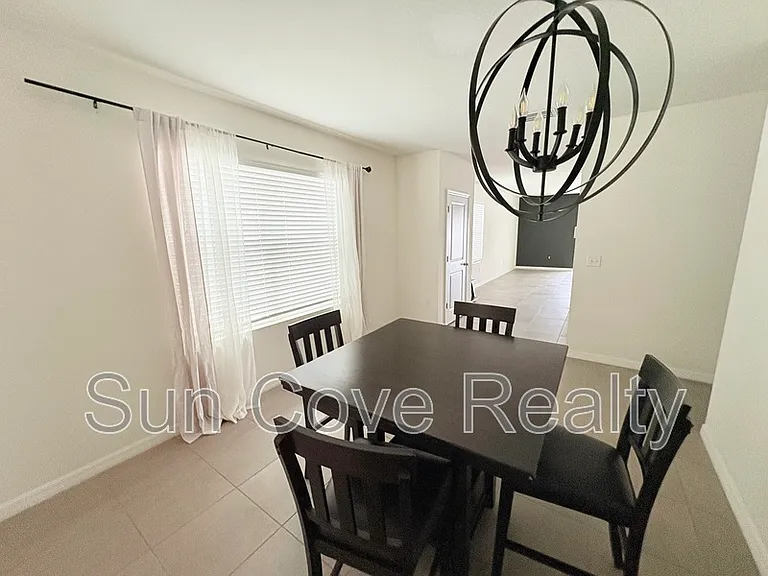3180 Suncoast Plains Dr — Photo 10