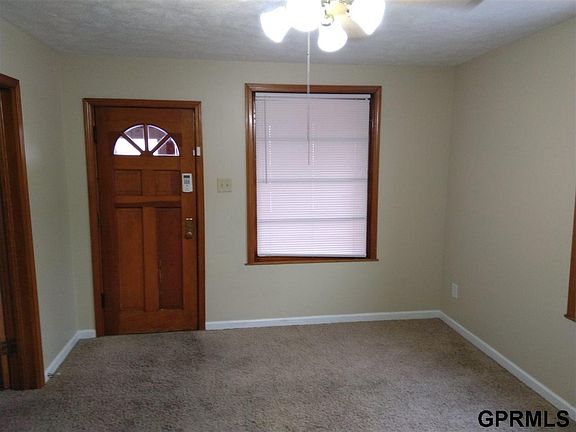 4th image of 5706 S 32nd St